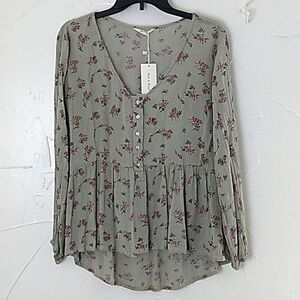 Sim & Sam Floral Peplum Top Size Small Long Sleeve Crinkle Texture‎ Cottagecore